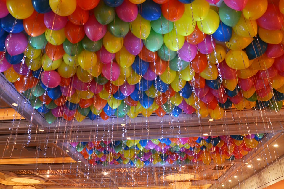 100 Assorted Qualatex Loose Balloons Helium Filled FOR CEILING